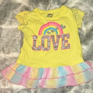 DDG Darling Size 3T Yellow w/rainbow ruffles on the bottom Glittery LOVE💛🌈